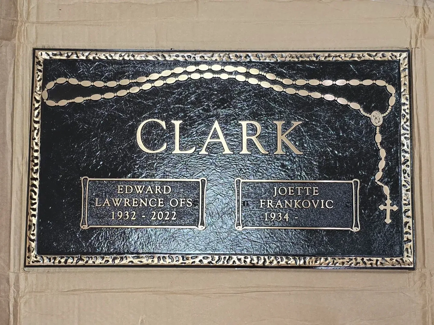 Hand-cast bronze grave marker — example 5